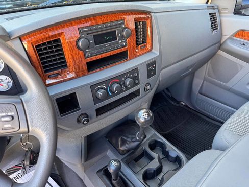 Used 2006 Dodge Ram 3500 Truck SLT w/ Trailer Tow Group image 4
