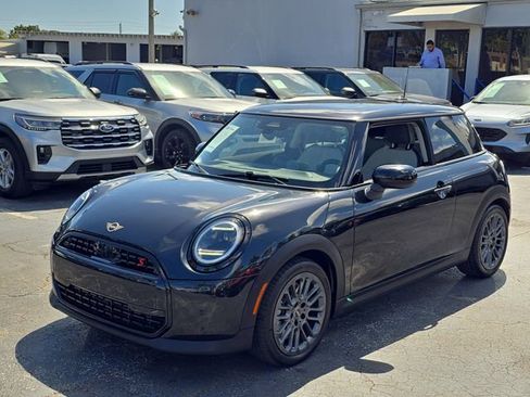Used 2025 MINI Cooper S image 21