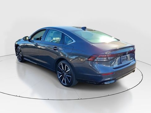 Used 2025 Honda Accord Touring image 33