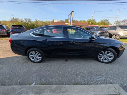 Used 2018 Chevrolet Impala LT FWD image 7