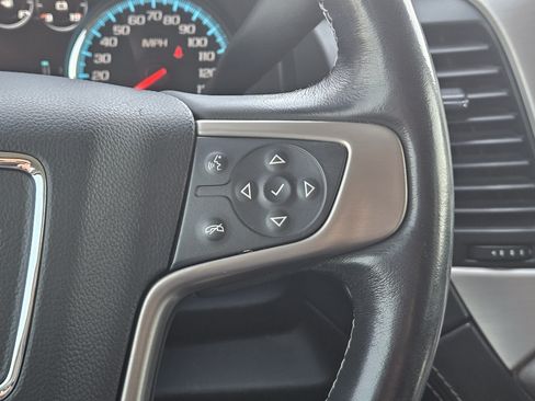 Used 2018 GMC Yukon XL Denali RWD image 28