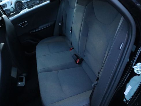 New 2025 Kia K4 LXS image 14