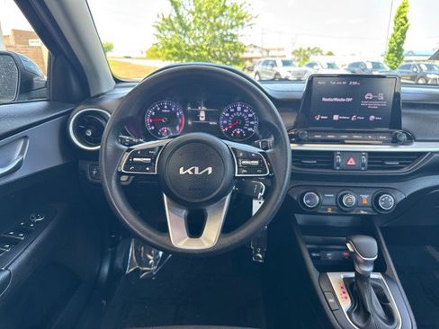 Used 2024 Kia Forte LXS FWD image 8