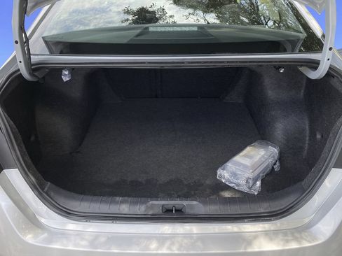 Used 2025 Nissan Altima 2.5 S FWD image 28