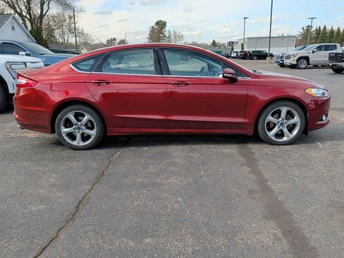 Used 2014 Ford Fusion SE w/ Equipment Group 201A FWD image 1