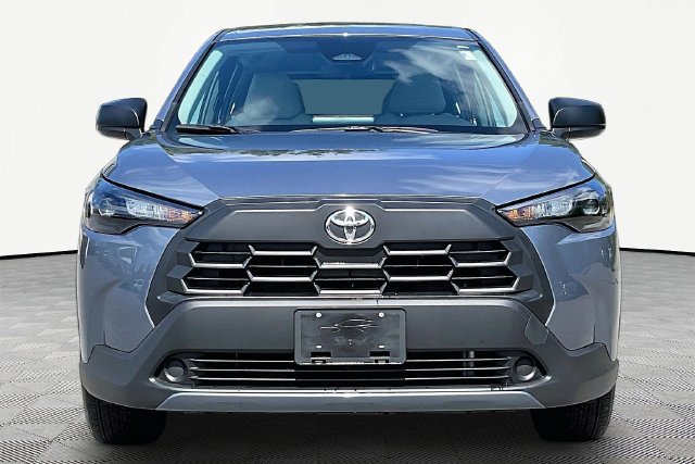 Used 2026 Toyota Corolla Cross L FWD image 2