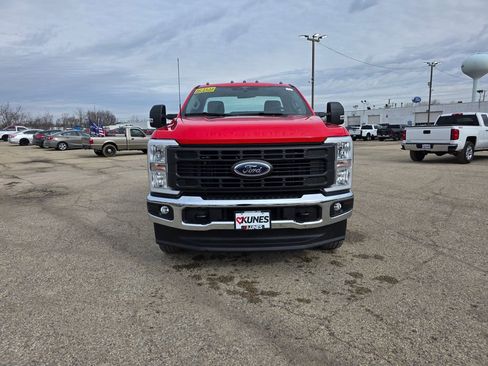 New 2026 Ford F250 XL w/ XL Chrome Package AWD/4WD image 2