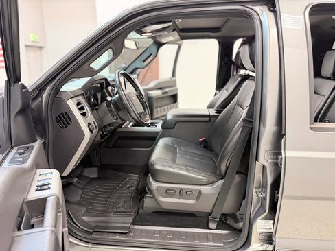 Used 2014 Ford F250 Lariat w/ Lariat Ultimate Package image 20