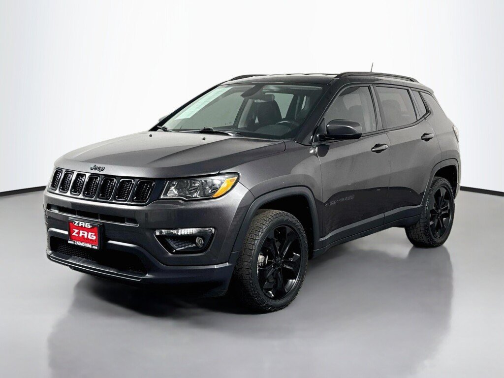 Used 2019 Jeep Compass Latitude AWD/4WD image 1