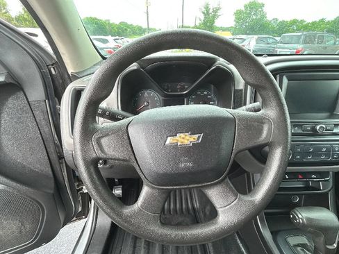 Used 2018 Chevrolet Colorado W/T RWD image 21