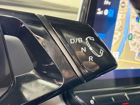 Certified 2023 Volkswagen ID.4 Pro image 18