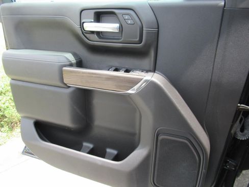 Used 2022 Chevrolet Silverado 1500 LT w/ All Star Edition Plus RWD image 20