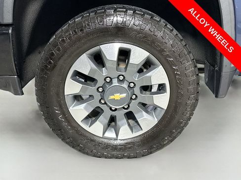 Used 2022 Chevrolet Silverado 2500 Custom w/ Custom Value Package AWD/4WD image 31