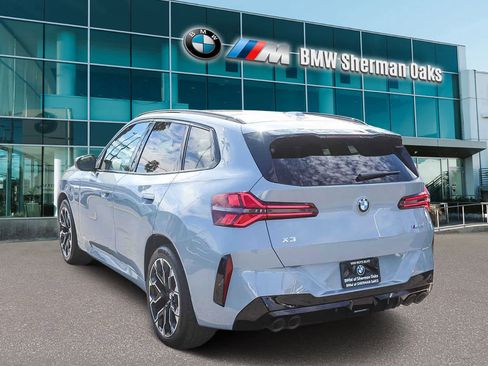 Used 2025 BMW X3 M50 w/ Premium Package image 5