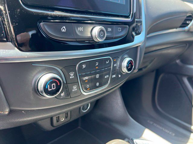 Used 2019 Chevrolet Traverse LT FWD image 14