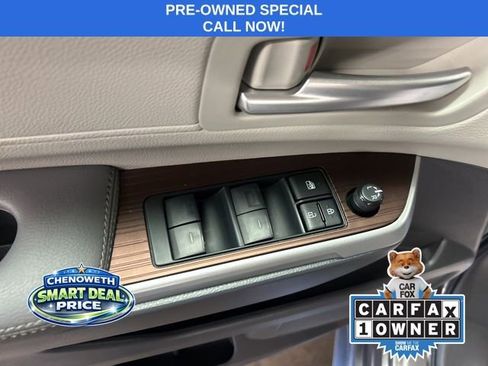 Used 2023 Toyota Sienna XLE image 11
