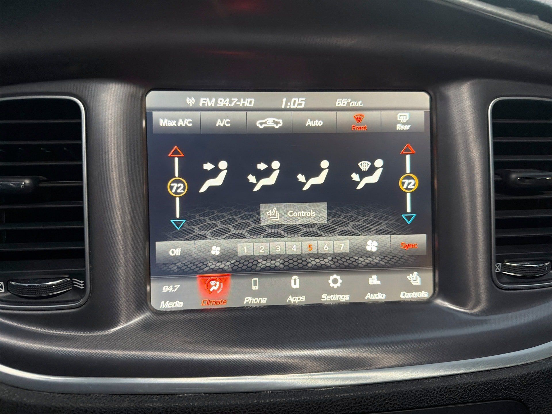Used 2020 Dodge Charger Scat Pack RWD image 16