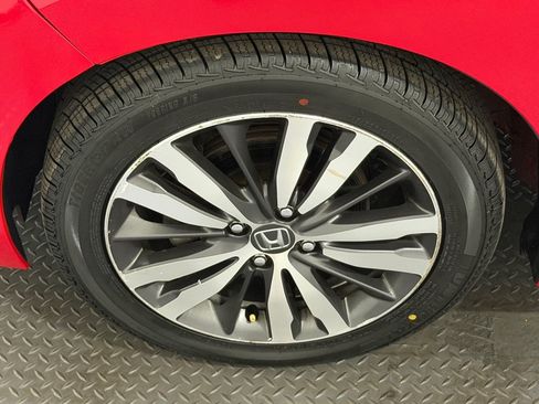 Used 2017 Honda Fit EX image 21