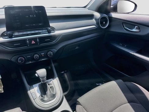 Used 2020 Kia Forte Sedan FWD image 21