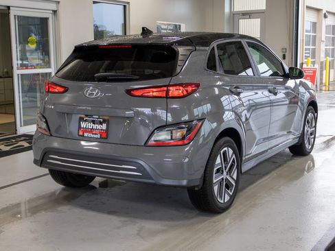 Used 2023 Hyundai Kona SE FWD image 7