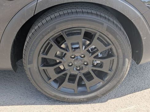 Used 2021 Kia Telluride SX w/ Nightfall Edition Package AWD/4WD image 32