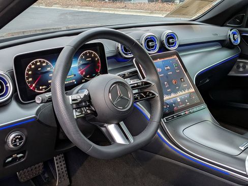 Used 2024 Mercedes-Benz C 300 Sedan image 12