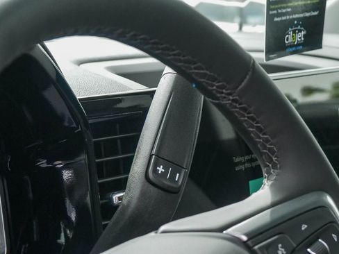 New 2026 Chevrolet Silverado 1500 LT w/ Convenience Package II image 18