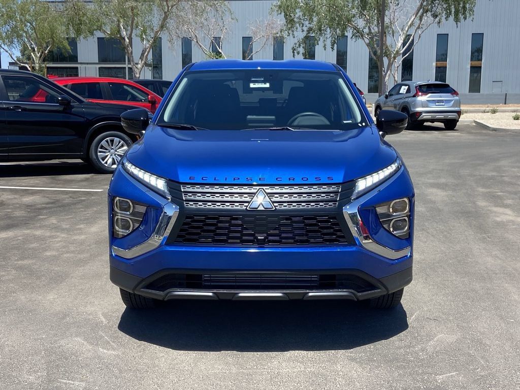 New 2026 Mitsubishi Eclipse Cross LE AWD/4WD image 3