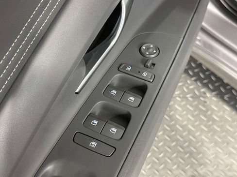 Used 2023 Hyundai Elantra SEL w/ Convenience Package image 26