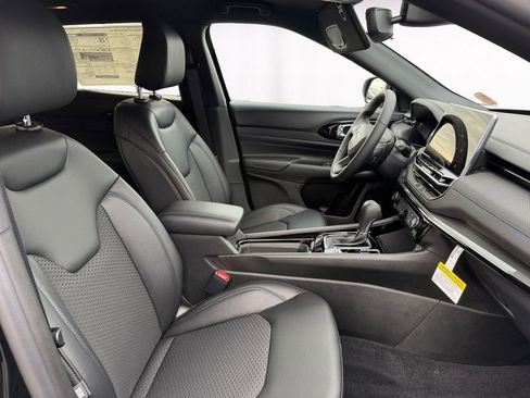 New 2026 Jeep Compass Latitude AWD/4WD image 15