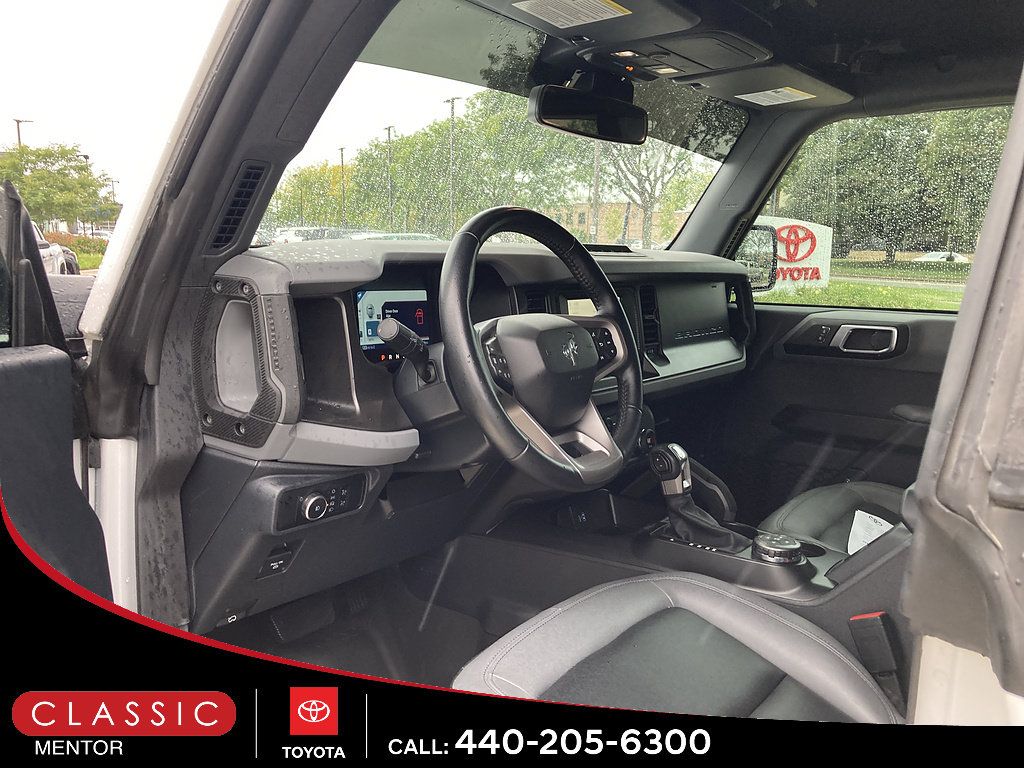 Used 2023 Ford Bronco Big Bend w/ Sasquatch Package AWD/4WD image 3