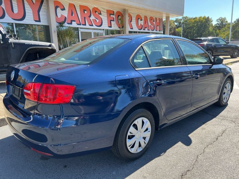 Used 2013 Volkswagen Jetta S FWD image 6