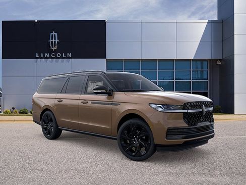 New 2026 Lincoln Navigator L Black Label AWD/4WD image 7
