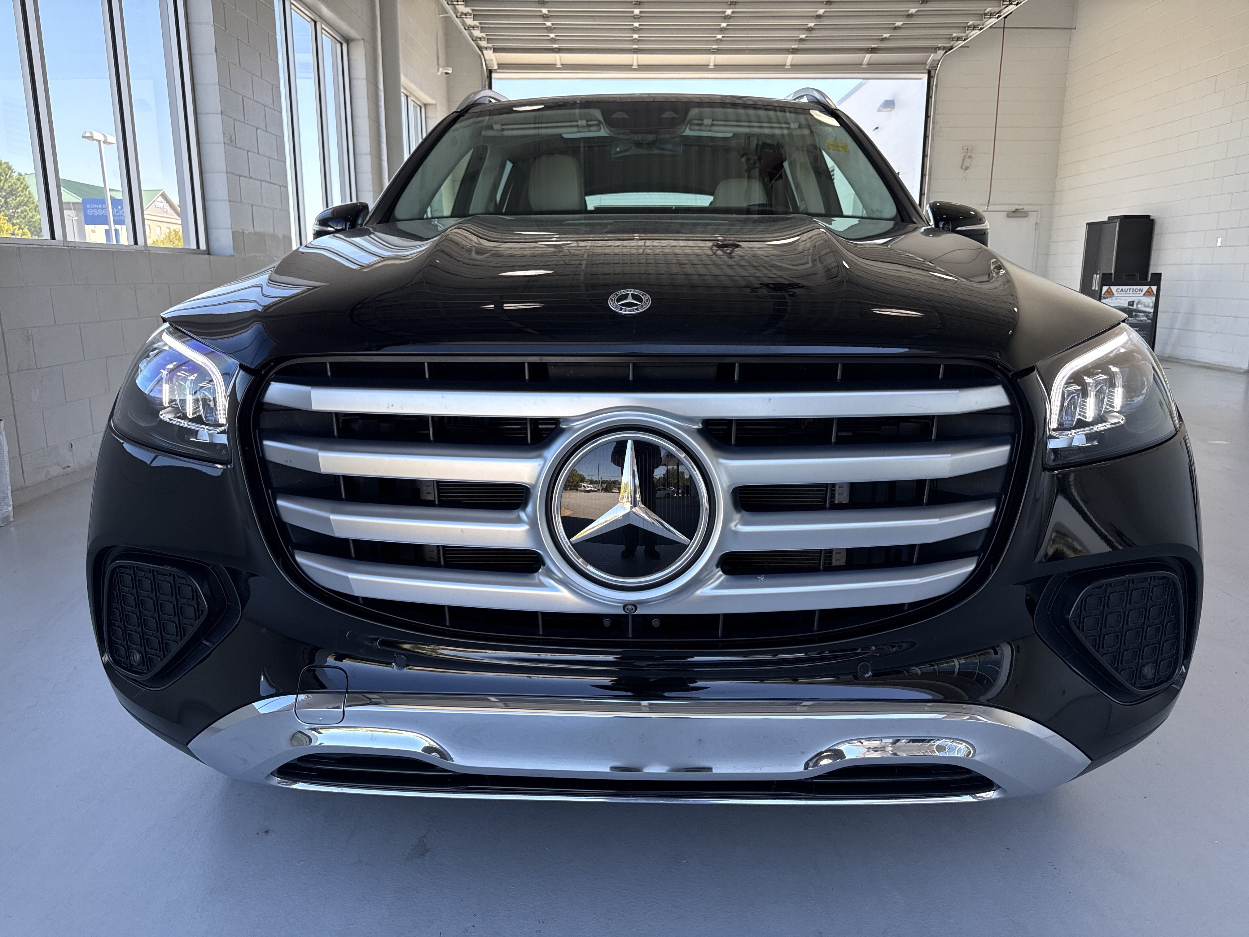 Certified 2024 Mercedes-Benz GLS 450 4MATIC image 15