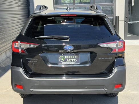 Used 2025 Subaru Outback Onyx Edition w/ Popular Package #2 AWD/4WD image 12