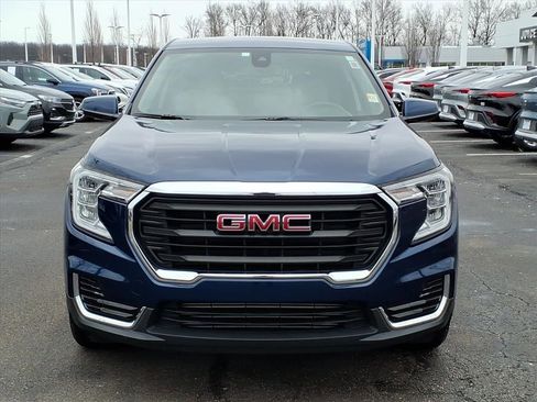Certified 2022 GMC Terrain SLE image 22