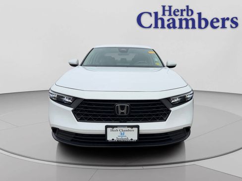 Used 2023 Honda Accord LX image 2