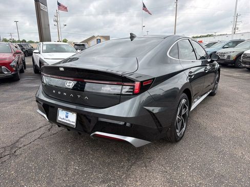New 2026 Hyundai Sonata SEL FWD image 6