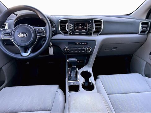 Used 2017 Kia Sportage LX image 15
