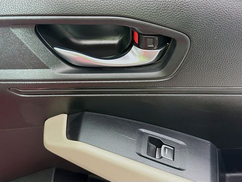 Used 2024 Honda Accord EX image 29