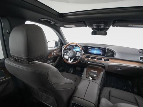 Used 2021 Mercedes-Benz GLE 350 4MATIC image 16