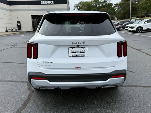 New 2026 Kia Sorento LX image 4