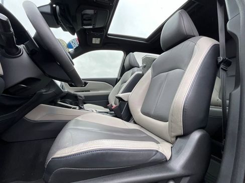 Certified 2025 Subaru Forester Limited image 11