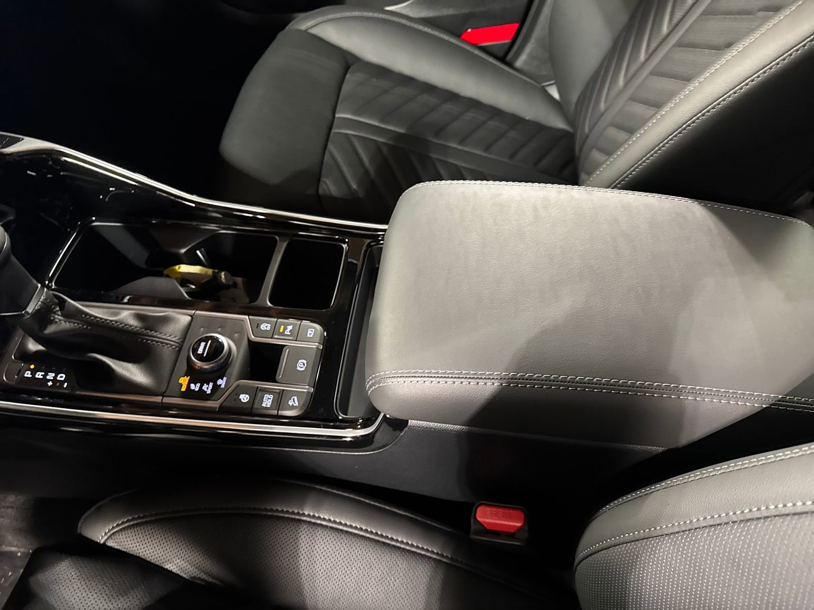 New 2026 Kia Sorento SX Prestige AWD/4WD image 21