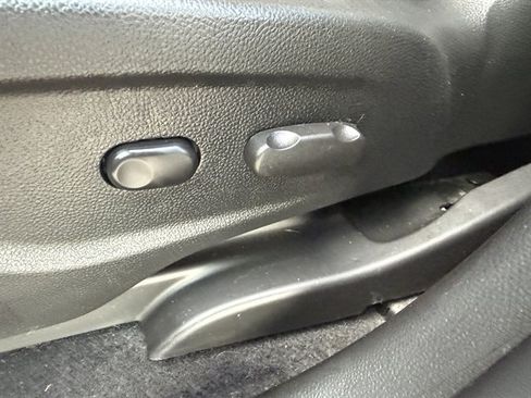 Used 2016 Buick Encore AWD image 11