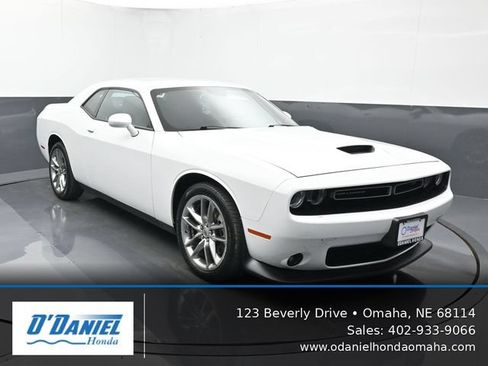 Used 2022 Dodge Challenger GT AWD/4WD image 8