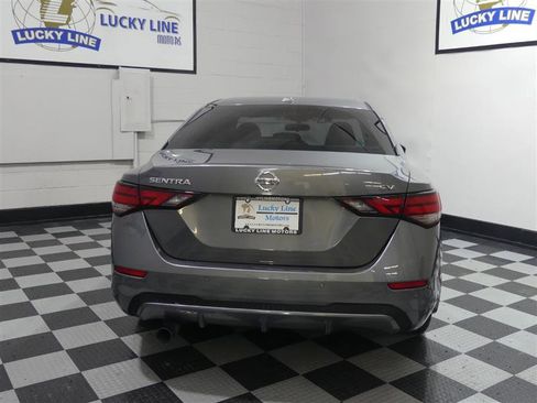Used 2020 Nissan Sentra SV image 8