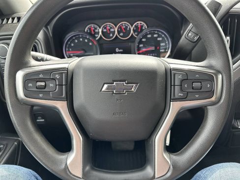 Used 2021 Chevrolet Silverado 1500 Custom Trail Boss w/ Safety Confidence Package AWD/4WD image 19