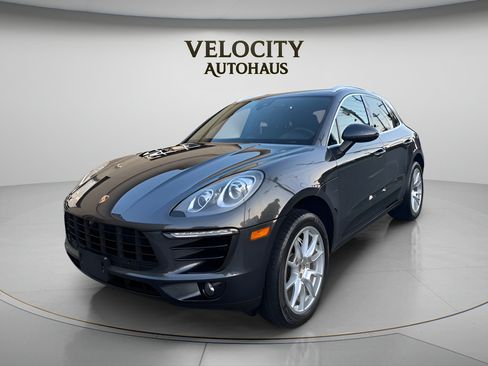 Used 2017 Porsche Macan S AWD/4WD image 3