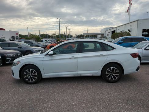 Used 2024 Volkswagen Jetta S FWD image 2